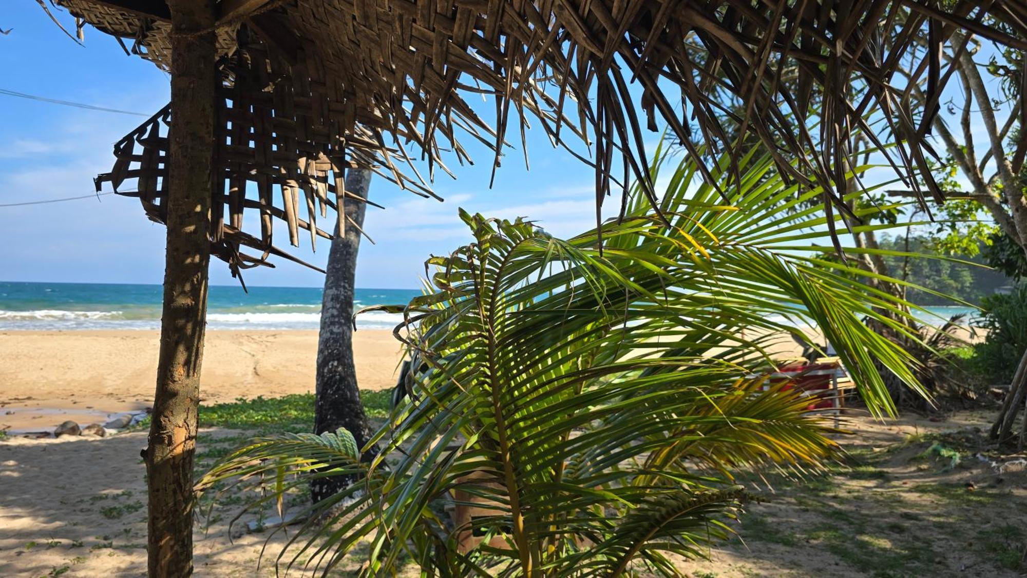 Talalla Beach Bungalows Exterior photo